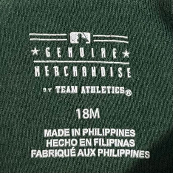 Genuine Merchandise Oakland A’s Bodysuit   Sz 18 Months - Picture 3 of 5